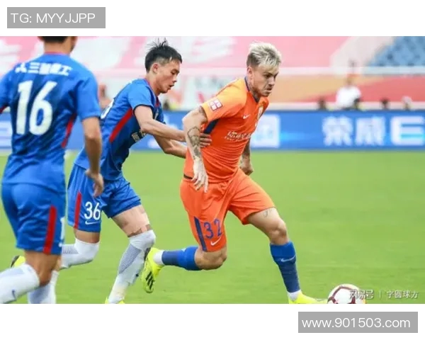 VAR赛场风波突发裁判如何有效应对与处理小插曲