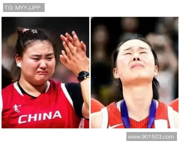 篮球赛上演绝平三分全场沸腾观众欢呼赛场瞬间成为热血沸腾战场